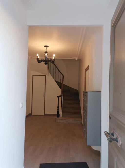 Appartement Tout Confort A 2 Pas Du Centre Ville Aubagne Eksteriør bilde