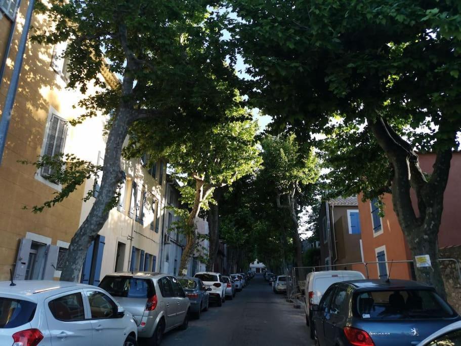 Appartement Tout Confort A 2 Pas Du Centre Ville Aubagne Eksteriør bilde